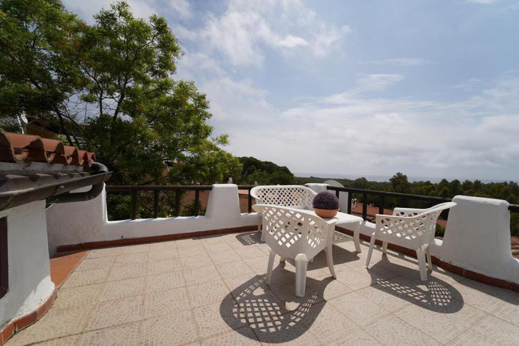 Casa L'Orizzonte Azzurro Villa Pula Exterior foto