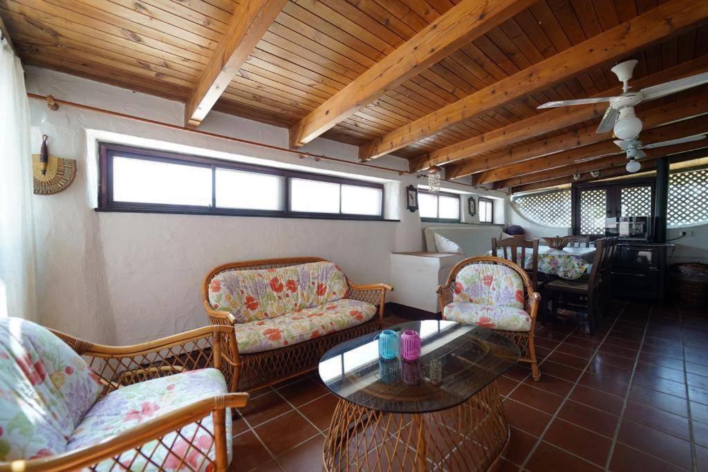 Casa L'Orizzonte Azzurro Villa Pula Exterior foto
