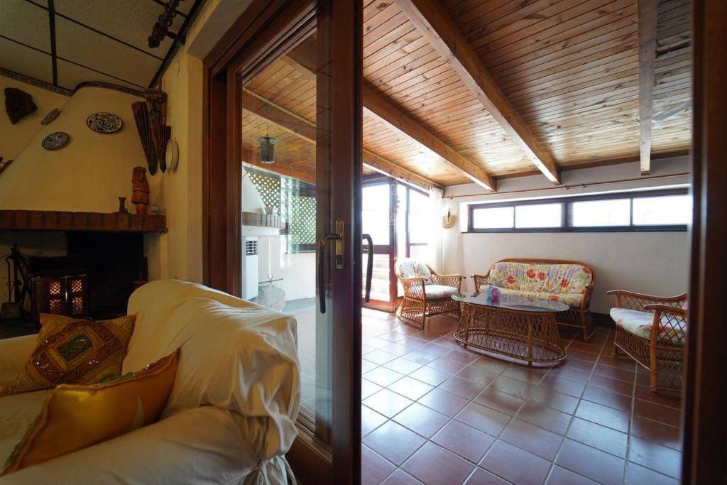 Casa L'Orizzonte Azzurro Villa Pula Exterior foto